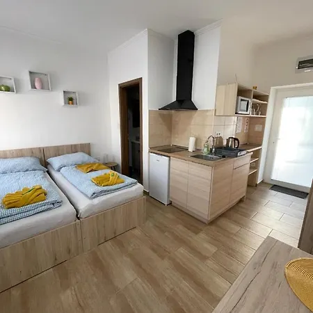 Apartment Dora Vendeghaz