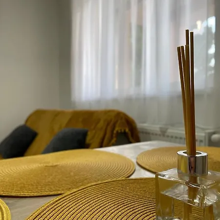 Dora Vendeghaz Csongrád